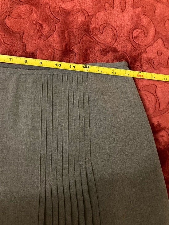 Worthington Gray Pleated A-Line Skirt Lined Side Zip Sz 10 - Picture 5 of 6